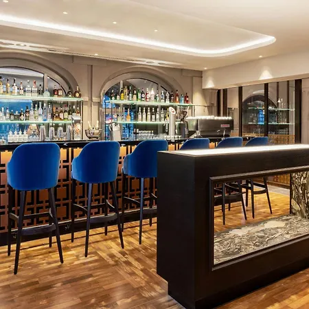 Luc, Autograph Collection Hotel 5*