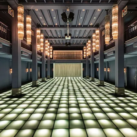 Luc, Autograph Collection Berlin