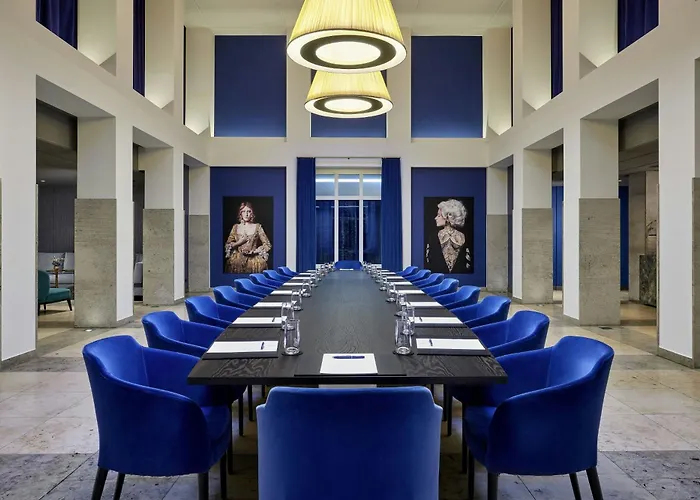 Luc, Autograph Collection 5* Berlin