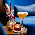 Luc, Autograph Collection Berlin