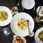 Luc, Autograph Collection