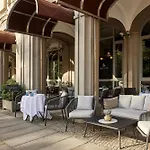 Luc, Autograph Collection Szálloda