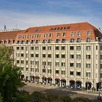 Luc, Autograph Collection Berlin