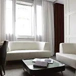 Szálloda Luc, Autograph Collection Berlin