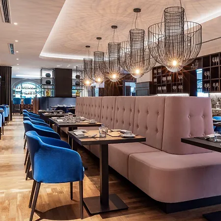 Luc, Autograph Collection Hotel 5*