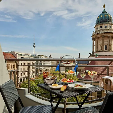 Szálloda Luc, Autograph Collection Berlin