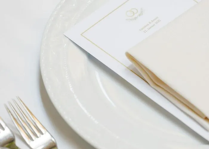 Luc, Autograph Collection